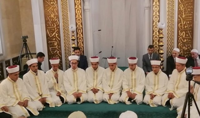 Afşin'de 12 hafız mezun oldu