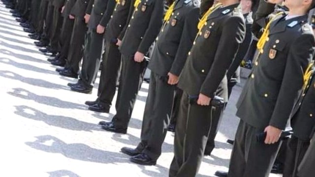 Askeri okul öğrencileri için üniversiteye geçiş sınavı