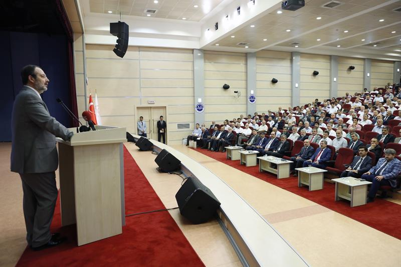 Devletin zirvesi Olağanüstü Din Şûrası’nda