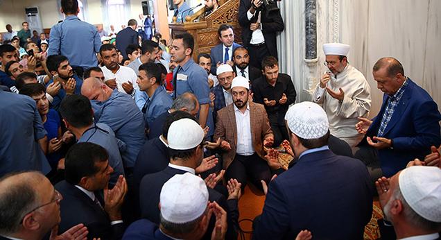 Başkan Görmez'den Gaziantep'e taziye ziyareti.