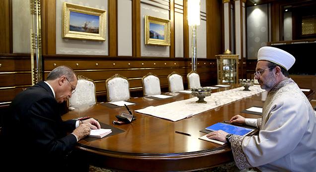 Cumhurbaşkanı Erdoğan’dan Türkiye Diyanet Vakfına kurban bağışı…