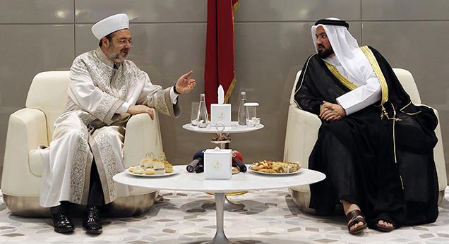 Diyanet İşleri Başkanı Görmez, Katar'da...