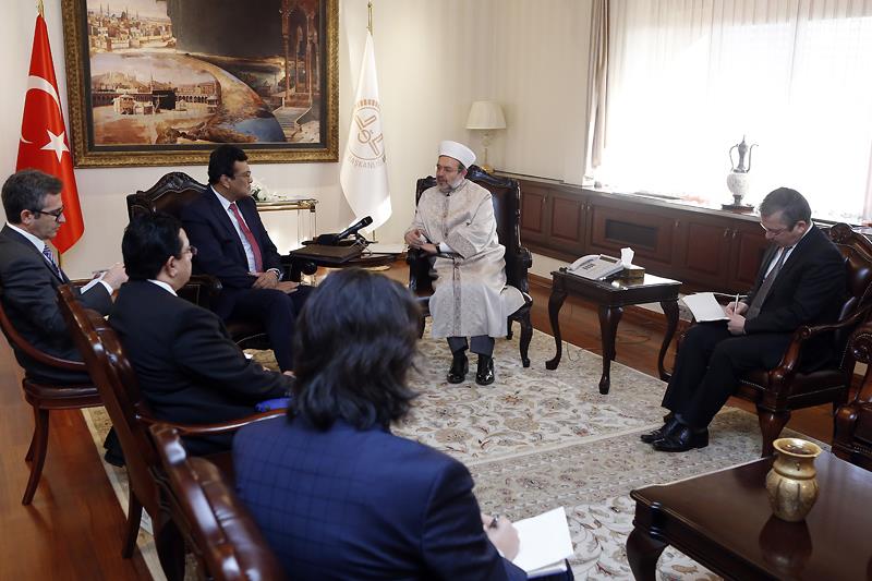 Arakanlı Müslümanlardan Diyanet’e ziyaret…