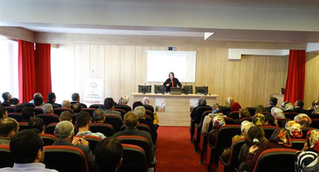 Odunpazari Müftülüğünden Dünya Çocuk Hakları Günü Konferansı