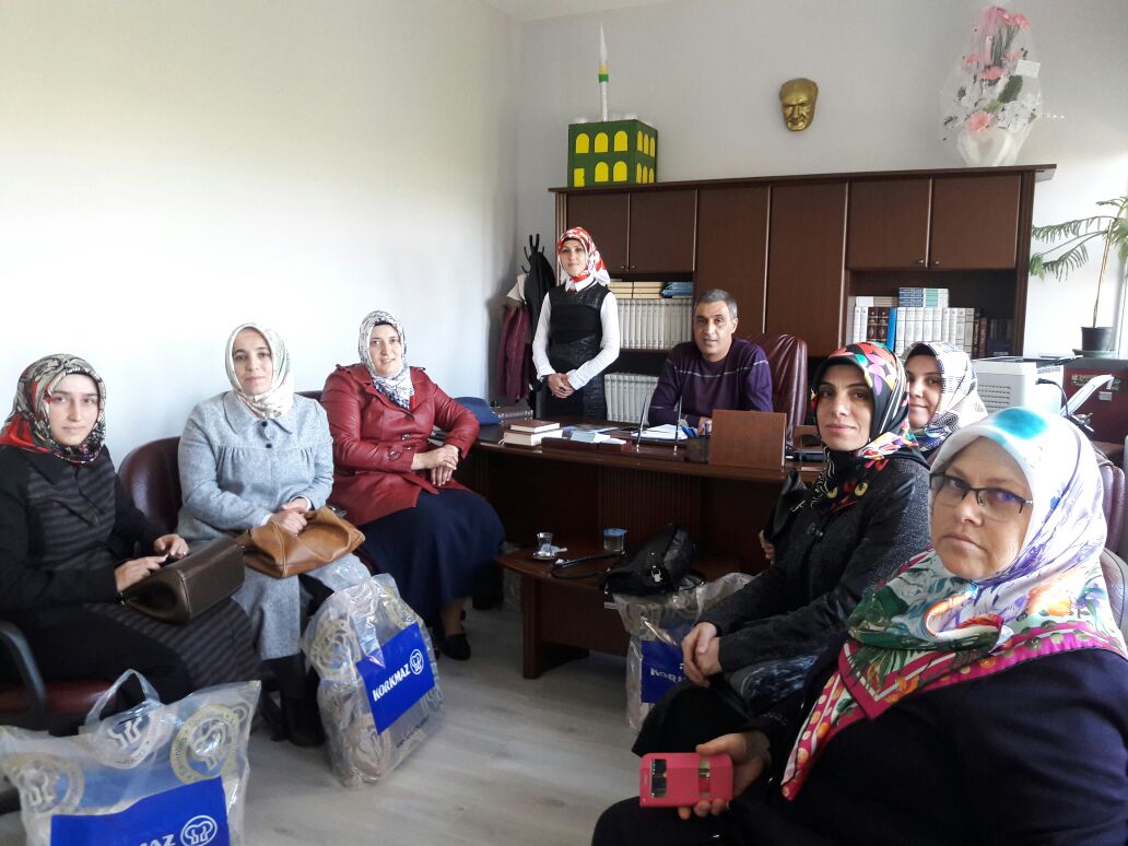 Müftü Özler Kur’an Kursu Öğreticilerini Unutmadı