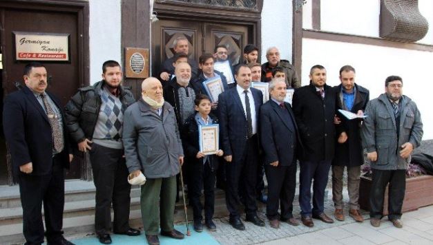 Hafızlık Eğitimini Tamamlayan Öğrenciler