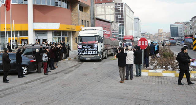 Nevşehir Valiliği ve İl Müftülüğü’nden Halep’e 11 Tır Yardım