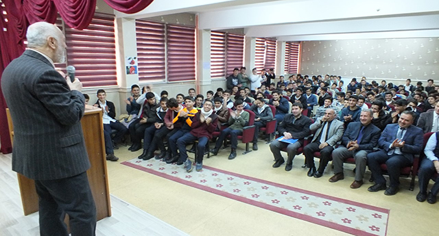 Van İll Müftüsü Nimetullah Arvas  Okul Ziyareti Programına Devam Ediyor.