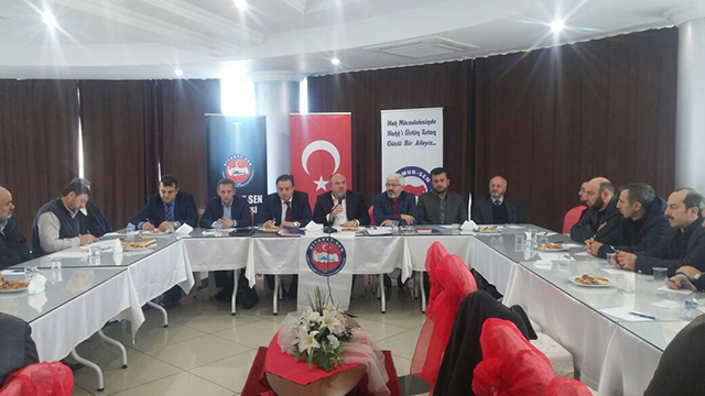 Diyanet-Sen Rize Şubesi 2017 nin İlk Divan Kurulu Toplantısını yaptı