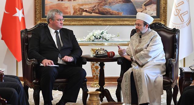 Ukrayna’nın Ankara Büyükelçisi Sybiha’dan Diyanet’e ziyaret