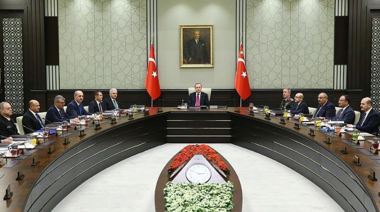 MGK sona erdi! Açıklama geldi!