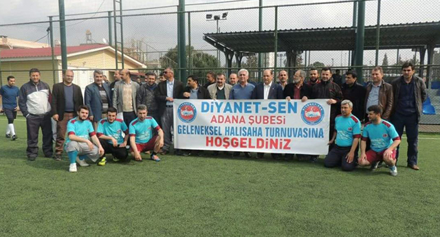 Diyanet Sen 15 Temmuz Şehitler Futbol Turnuvası Adana da başladı