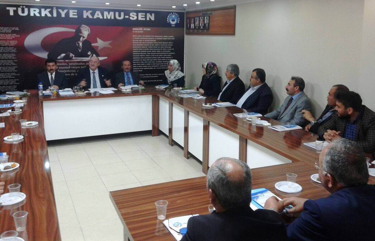 Türk Diyanet Vakıf-Sen Adana’ya Çıkarma Yaptı
