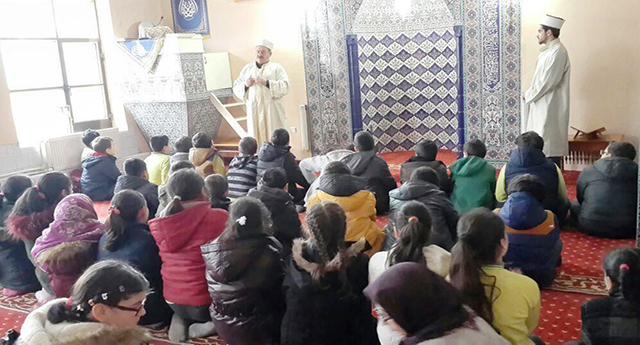 Gölcük Kavaklı Camiinde Okul ve Cami  Bütünleşmesi