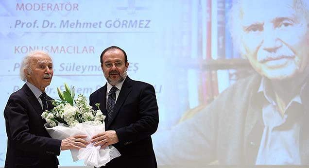 Diyanet İşleri Başkanı Görmez, 'Ustalara Saygı' paneline katıldı...