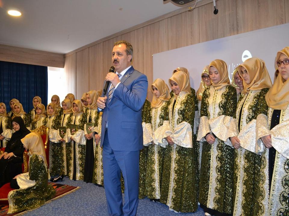 Gökmeydan Hafızlık Kız Kur'an Kursunda 40 Öğrenci Hafızlığa Başladı