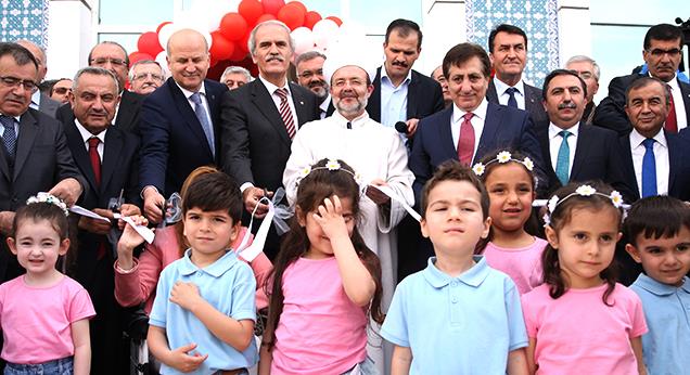 Başkan Görmez, Bursa İl Müftülüğü hizmet binasının açılışını yaptı.