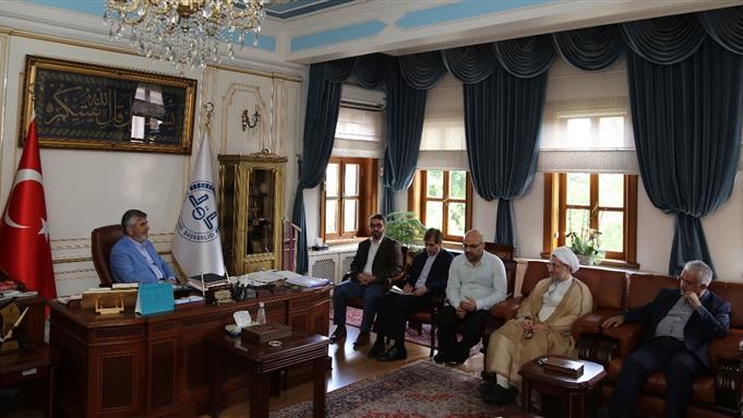İstanbul Müftüsü Yılmaz, İran’lı Heyeti kabul etti