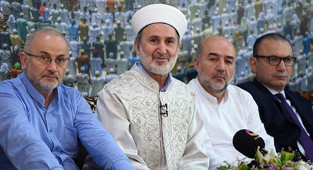 Başkanvekili Keleş, Mekke’de basın mensuplarıyla bayramlaştı