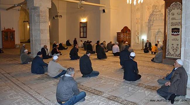 Kurra Hafız İlhan Tok’tan Kur’an-ı Kerim Ziyafeti