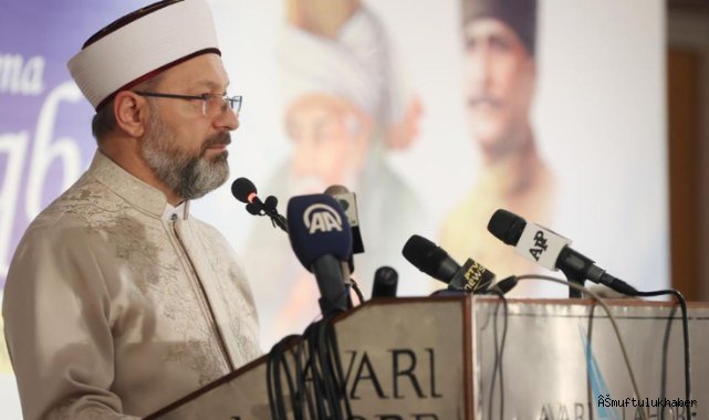 Erbaş, Pakistan'da Konferans Verdi