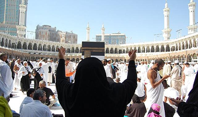 Kabe'de gözyaşları içinde Filistin'e dua edildi 