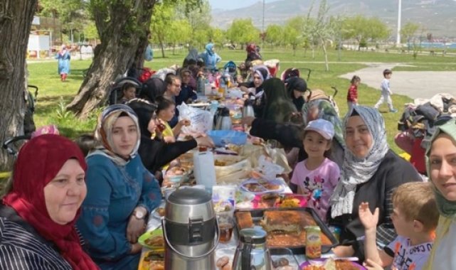 4-6 Kur'an kursu öğrencileri piknikte buluştu