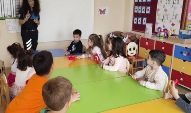 4-6 yaş Kur'an kursu öğrencilerine trafik eğitimi