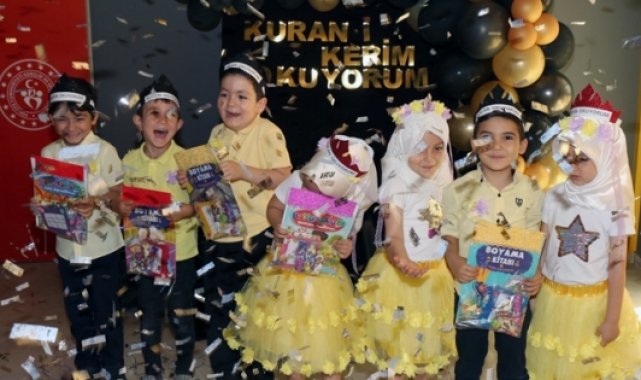 4-6 yaş Kur'an kursu öğrencilerinin yıl sonu sevinci