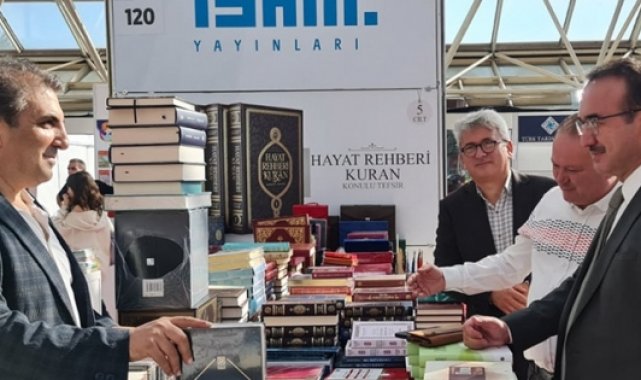 Antalya Kitap Fuarı'nda Diyanet yayınlarına yoğun ilgi