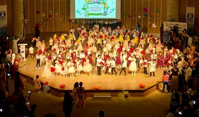 Bodrum'da minikler yıl sonu etkinliğinde buluştu