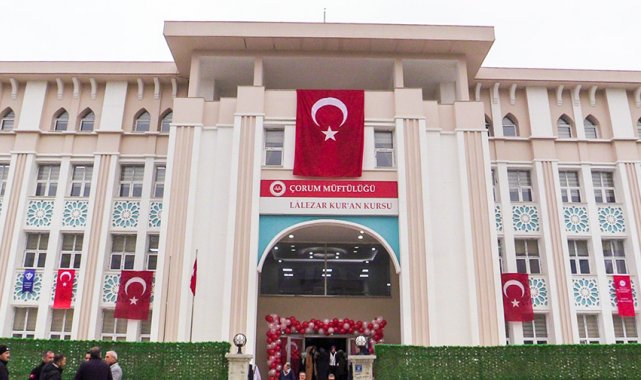 Çorum'un en büyük kız Kur'an kursu açıldı