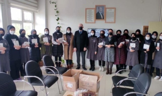 Diyanet yayınları Alaca'da tanıtıldı