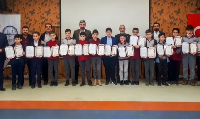Düzce'de 34 hafız belge aldı