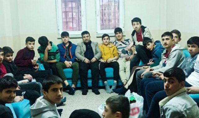 Edremitli gençler müftülüğe emanet