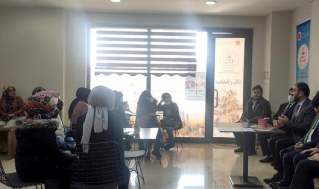 Gençler, "Diyanet Genç Ofis"te Müftü Karabayır'ı ağırladı