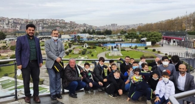 Gençler tarih ve kültür gezisinde buluştu