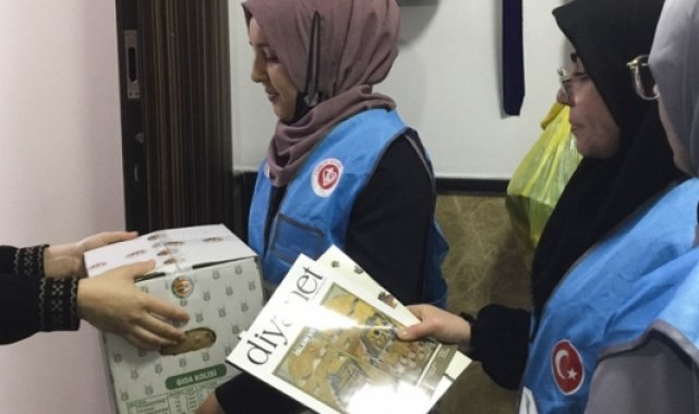 Gençlerden ihtiyaç sahibi ailelere Ramazan yardımı