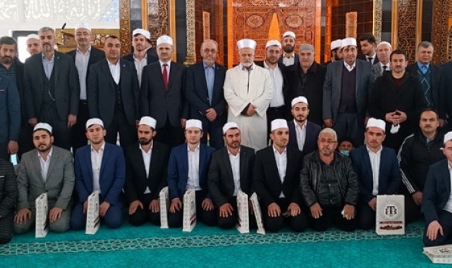 Hüsn-i Tilavet Kursunu tamamlayan din görevlileri belge aldı