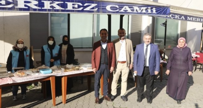 İhtiyaç sahipleri yararına kermes düzenlendi