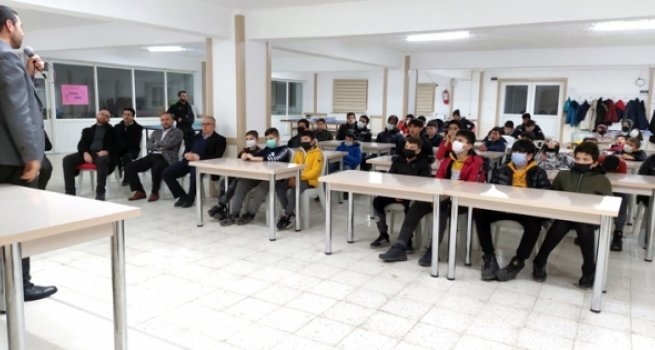 Isparta'da 'Gençliğe Değer'