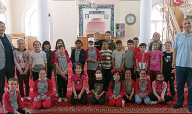 Isparta'da 'okul-cami buluşmaları'