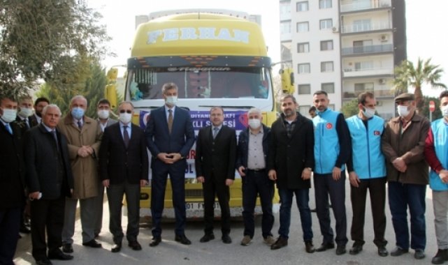 İzmir’den Suriye’ye insani yardım