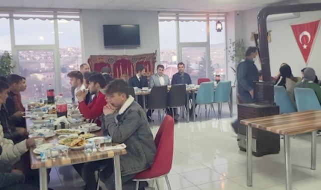 Karakeçili'de gençlik iftarı