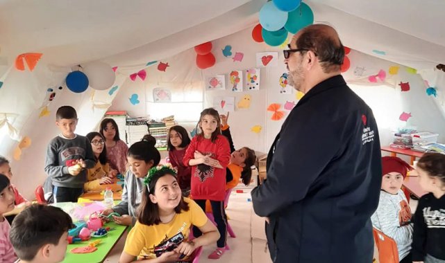 Karamanlı din görevlilerin çadır kentlerdeki destek çalışmaları sürüyor