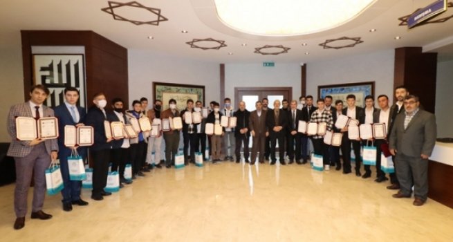 Karatay’da 43 hafız belge aldı