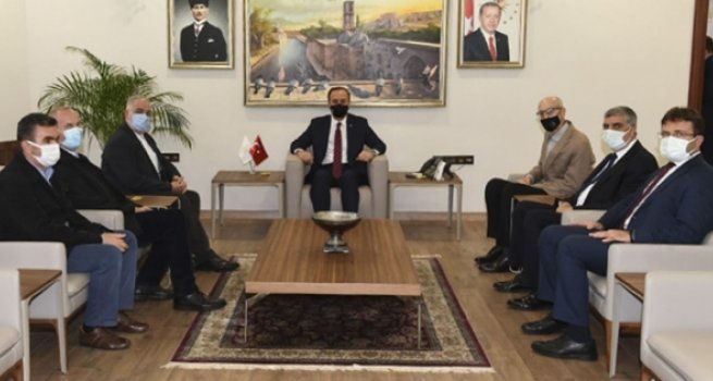 Reisü'l Ulema Hüseyin Efendi Kavazoviç, Şanlıurfa'da