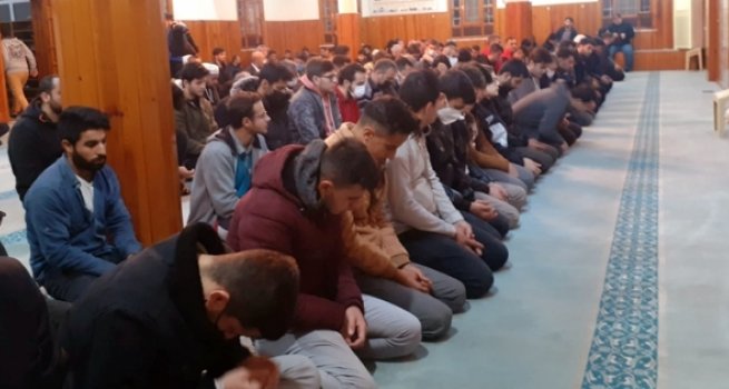 Kilis'te sabah namazı buluşması