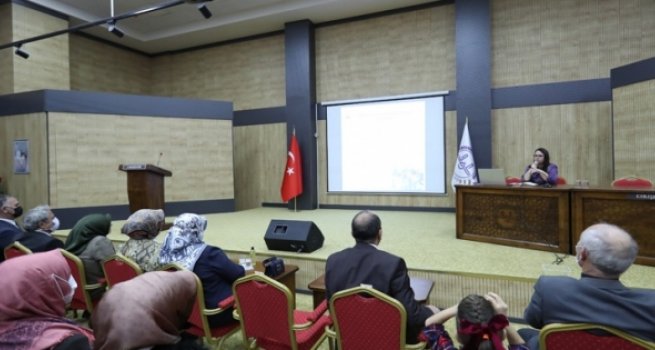Koruyucu ailenin önemi anlatıldı