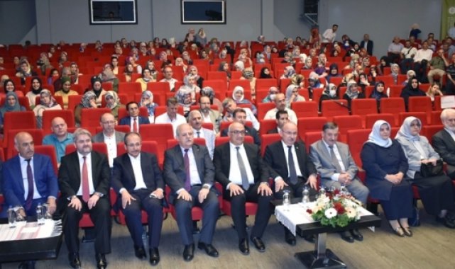 Manisa’da aile paneli